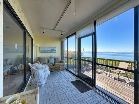 1511 Pelican Point Drive Sarasota FL 34231