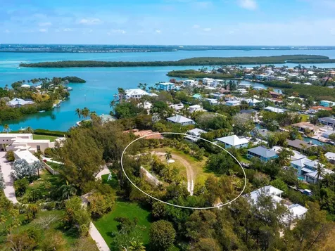 6604-6608 Gulf Of Mexico Drive Longboat Key FL 34228