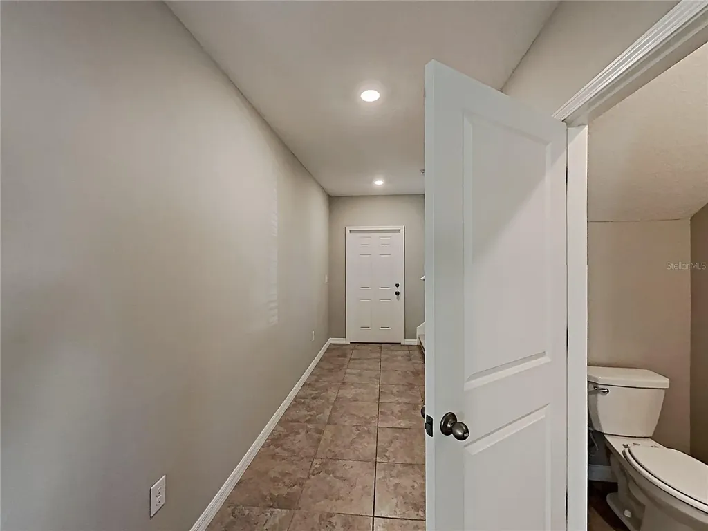 5125 White Chicory Drive Ruskin FL 33570