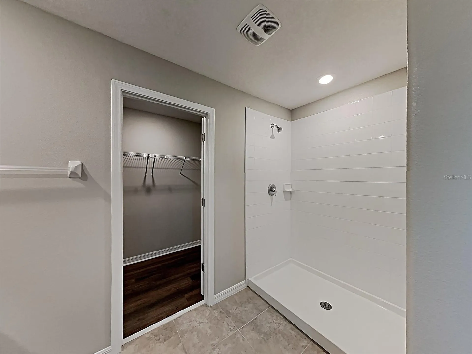 5125 White Chicory Drive Ruskin FL 33570