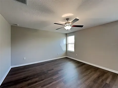 5125 White Chicory Drive Ruskin FL 33570