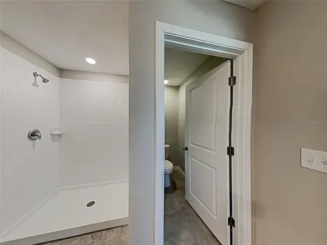 5125 White Chicory Drive Ruskin FL 33570