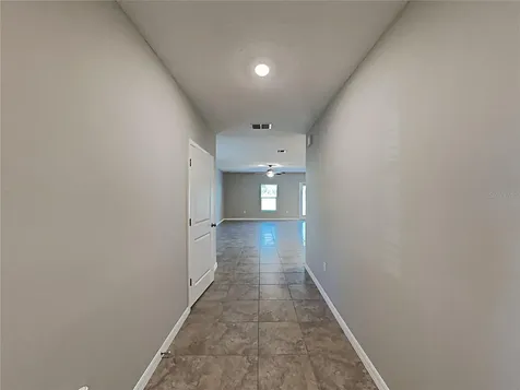 5125 White Chicory Drive Ruskin FL 33570