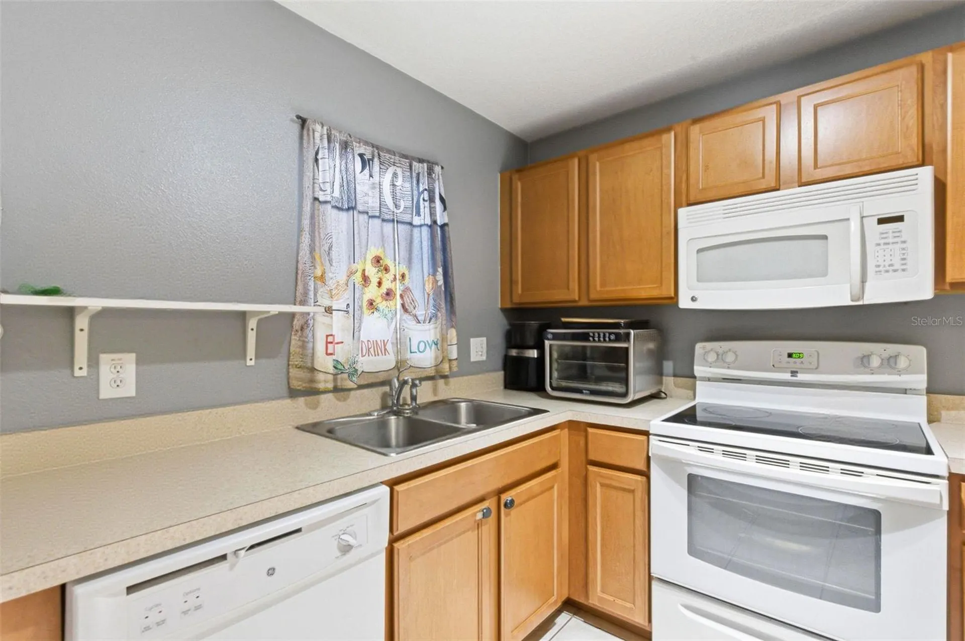 37548 Daliha Terrace Zephyrhills FL 33542