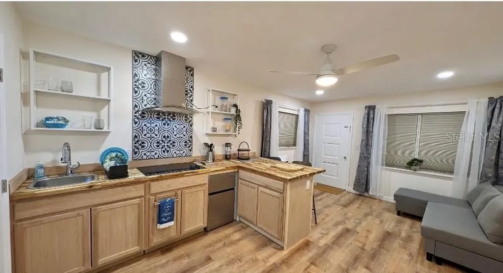 405 S Orion Avenue Clearwater FL 33765