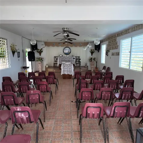 Carr 157 Km 23.2 Int Bo. Barros Orocovis PR 00720