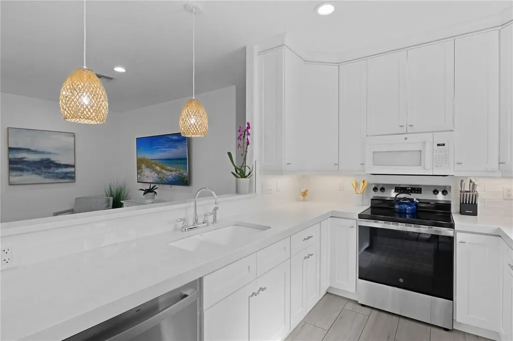 307 Spring Avenue Anna Maria FL 34216