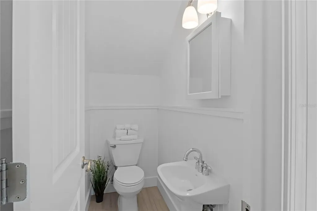 307 Spring Avenue Anna Maria FL 34216