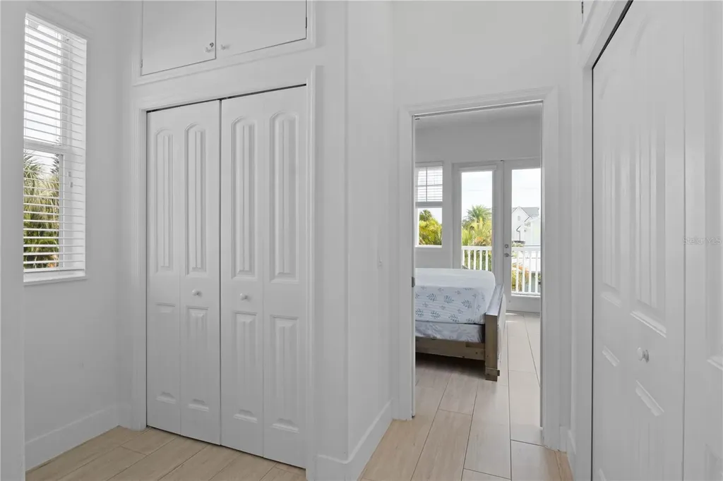 307 Spring Avenue Anna Maria FL 34216