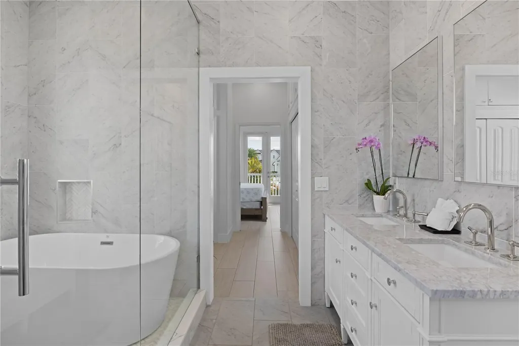 307 Spring Avenue Anna Maria FL 34216