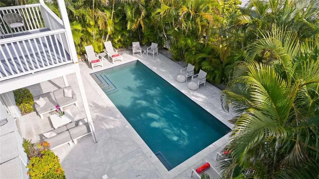 307 Spring Avenue Anna Maria FL 34216