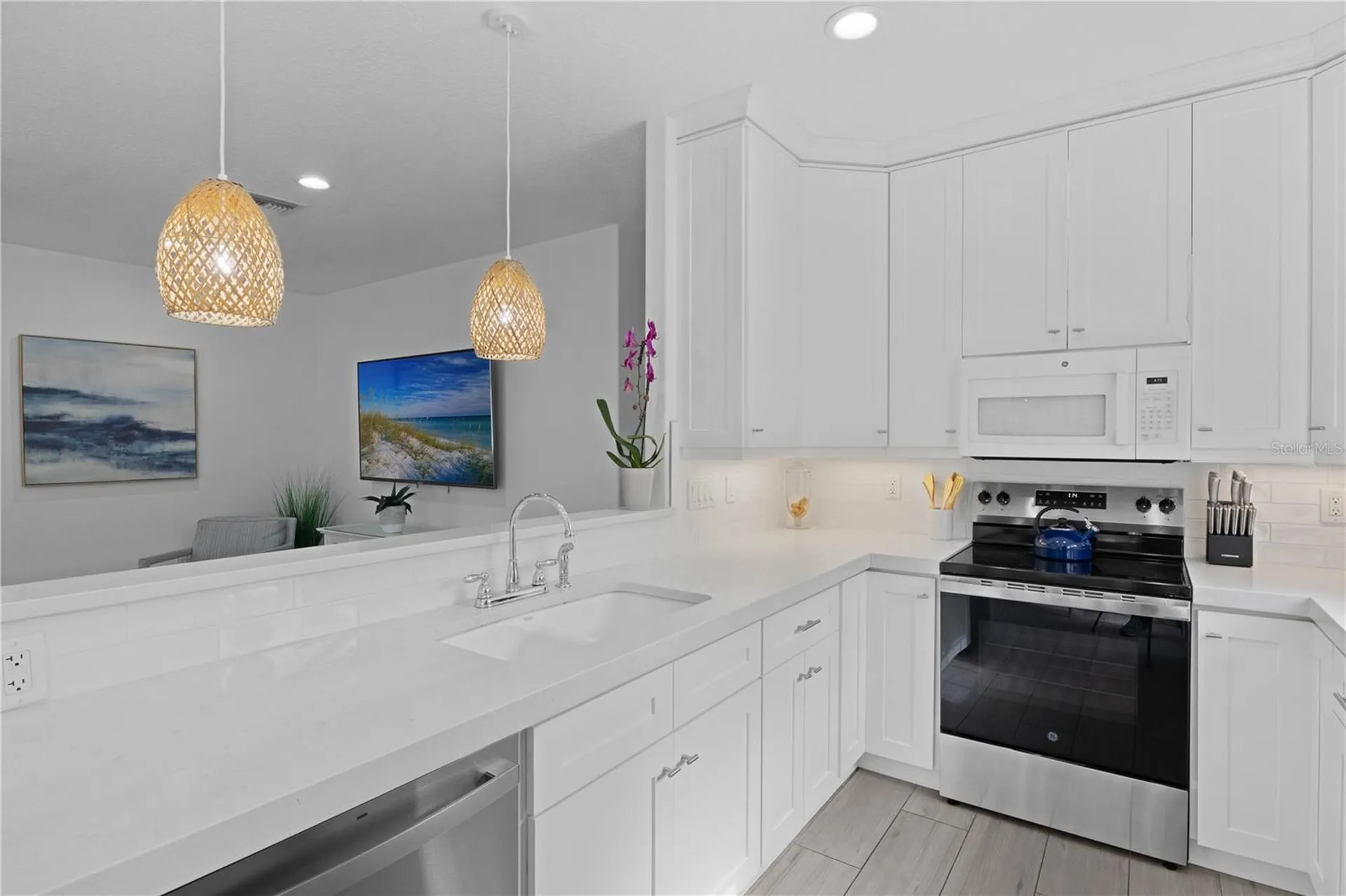307 Spring Avenue Anna Maria FL 34216