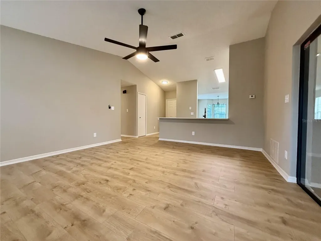 5335 Hyde Park Avenue Orlando FL 32808