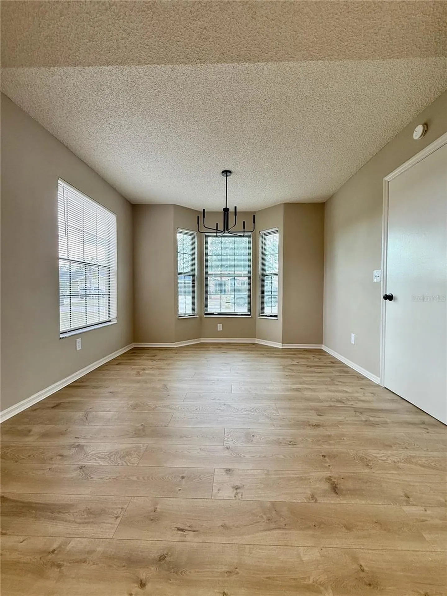 5335 Hyde Park Avenue Orlando FL 32808