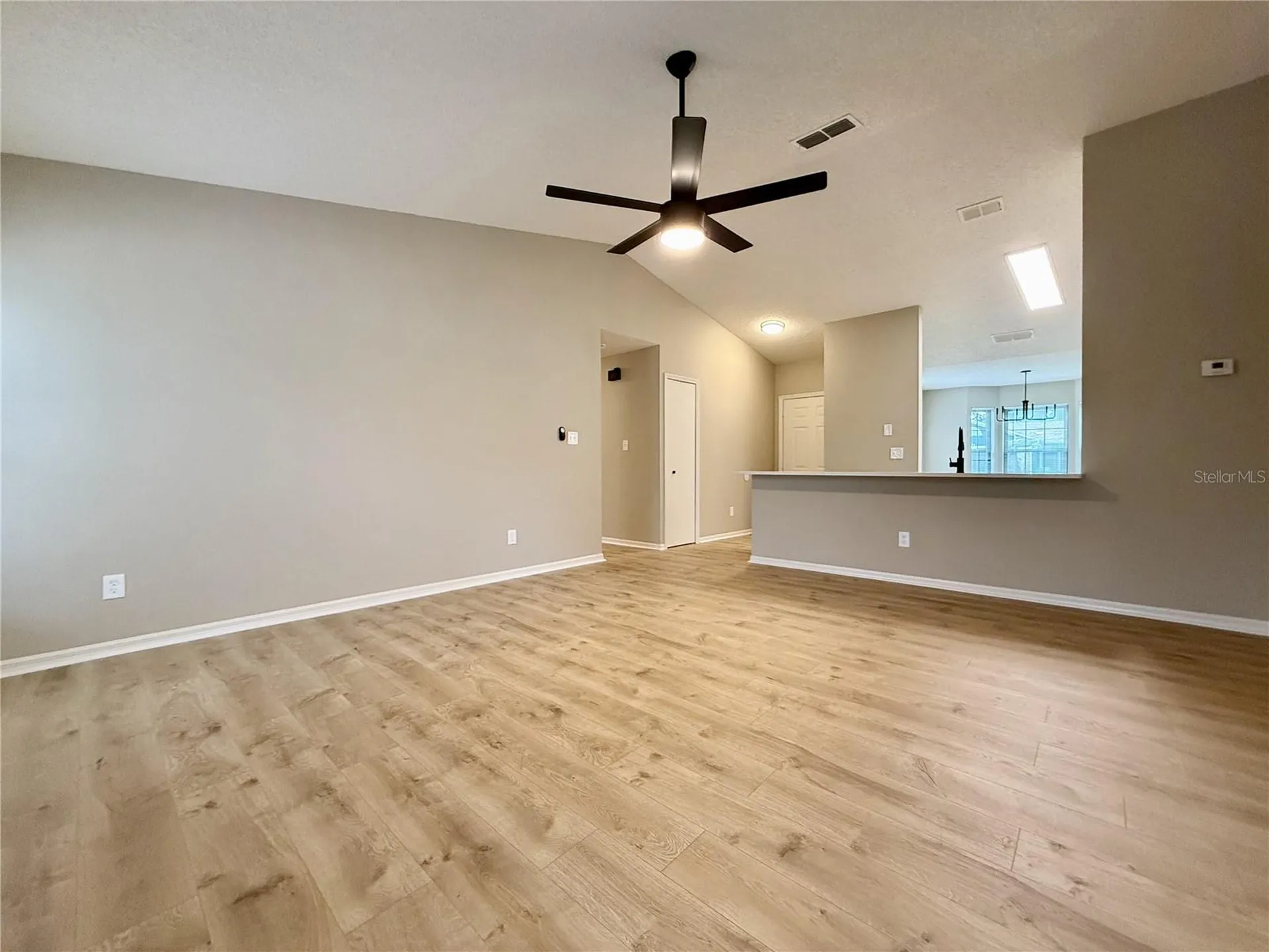 5335 Hyde Park Avenue Orlando FL 32808