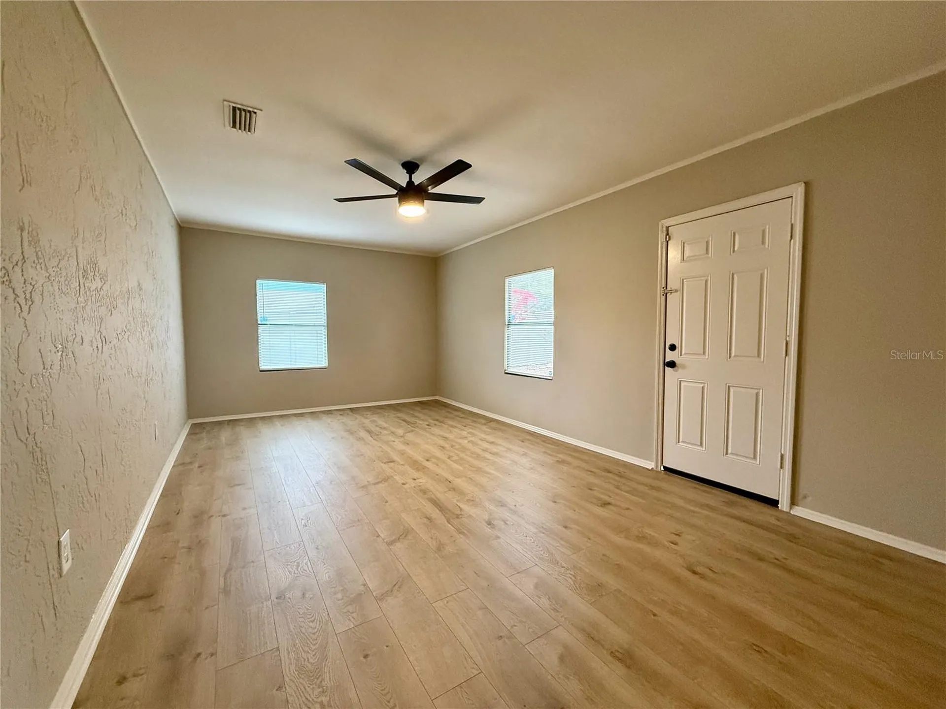 5335 Hyde Park Avenue Orlando FL 32808