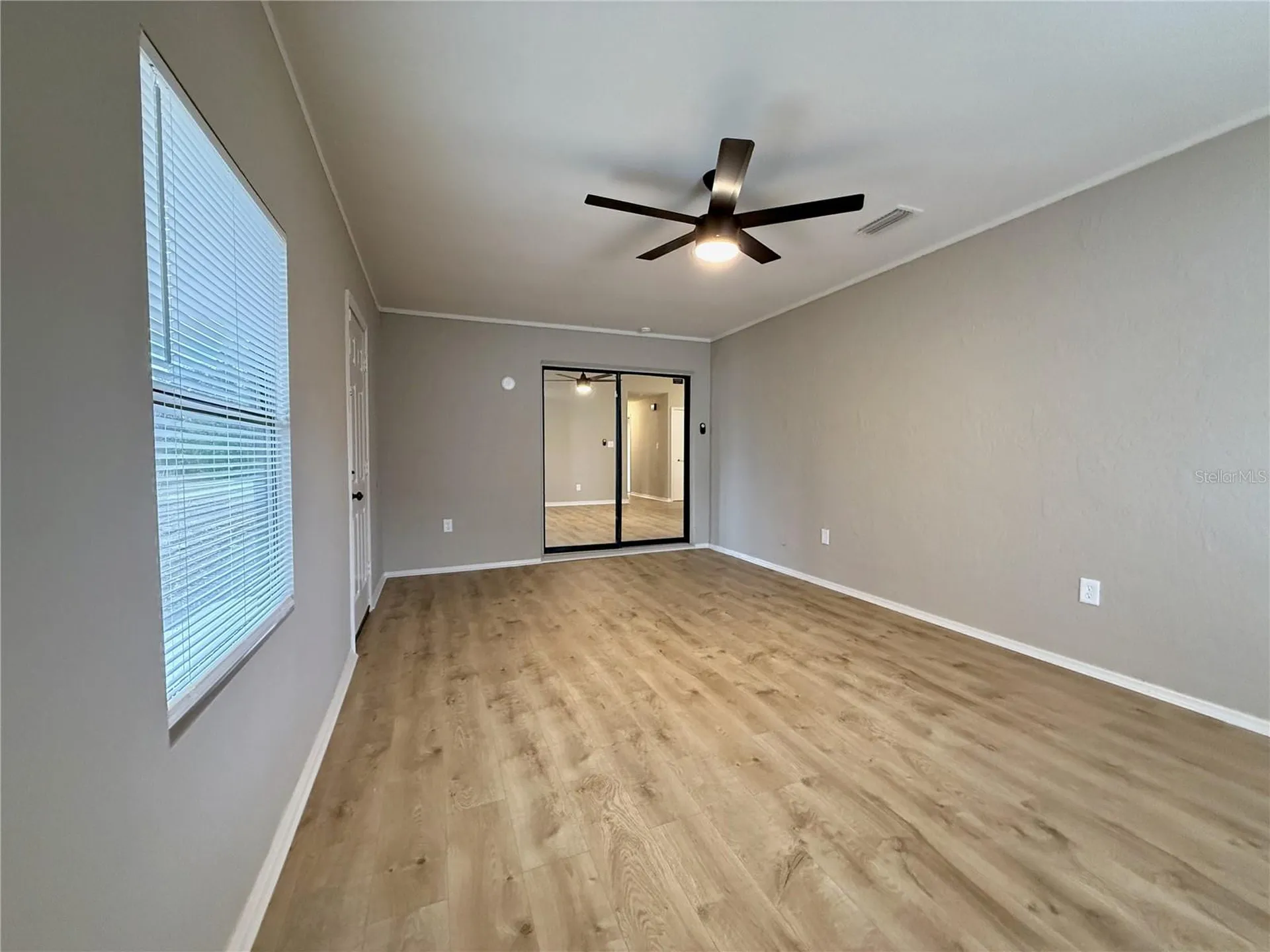 5335 Hyde Park Avenue Orlando FL 32808