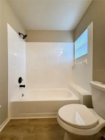 5335 Hyde Park Avenue Orlando FL 32808