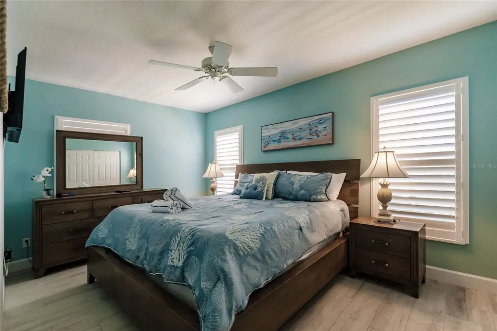 6020 Midnight Pass Road Sarasota FL 34242
