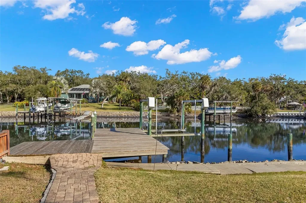 9208 River Cove Drive Riverview FL 33578