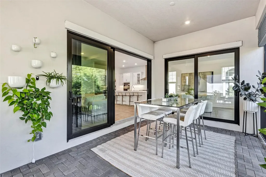 1115 Seagrape Drive Ruskin FL 33570