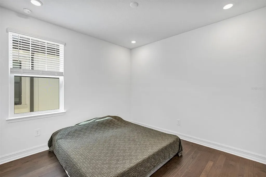 1115 Seagrape Drive Ruskin FL 33570