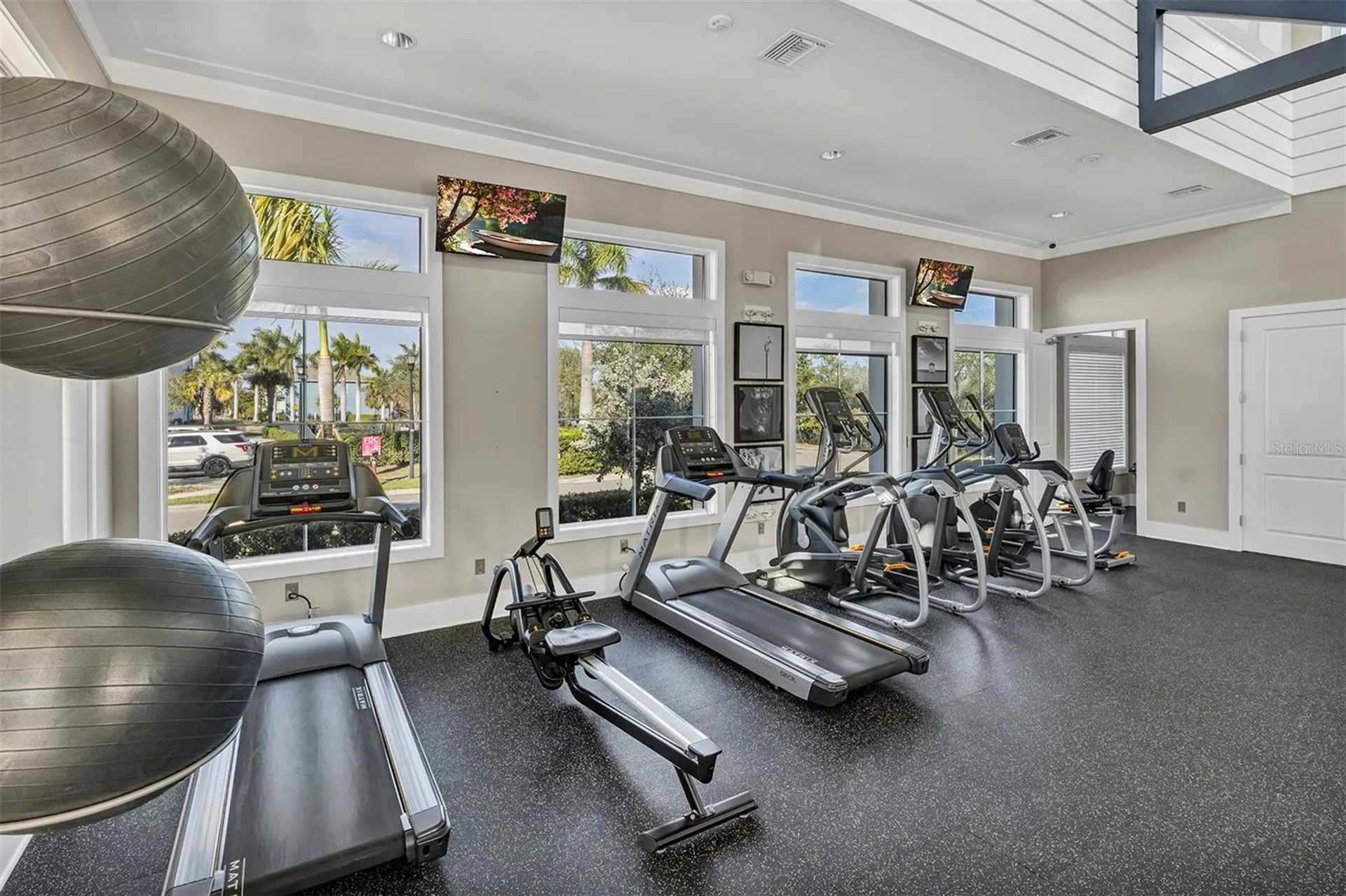 1115 Seagrape Drive Ruskin FL 33570