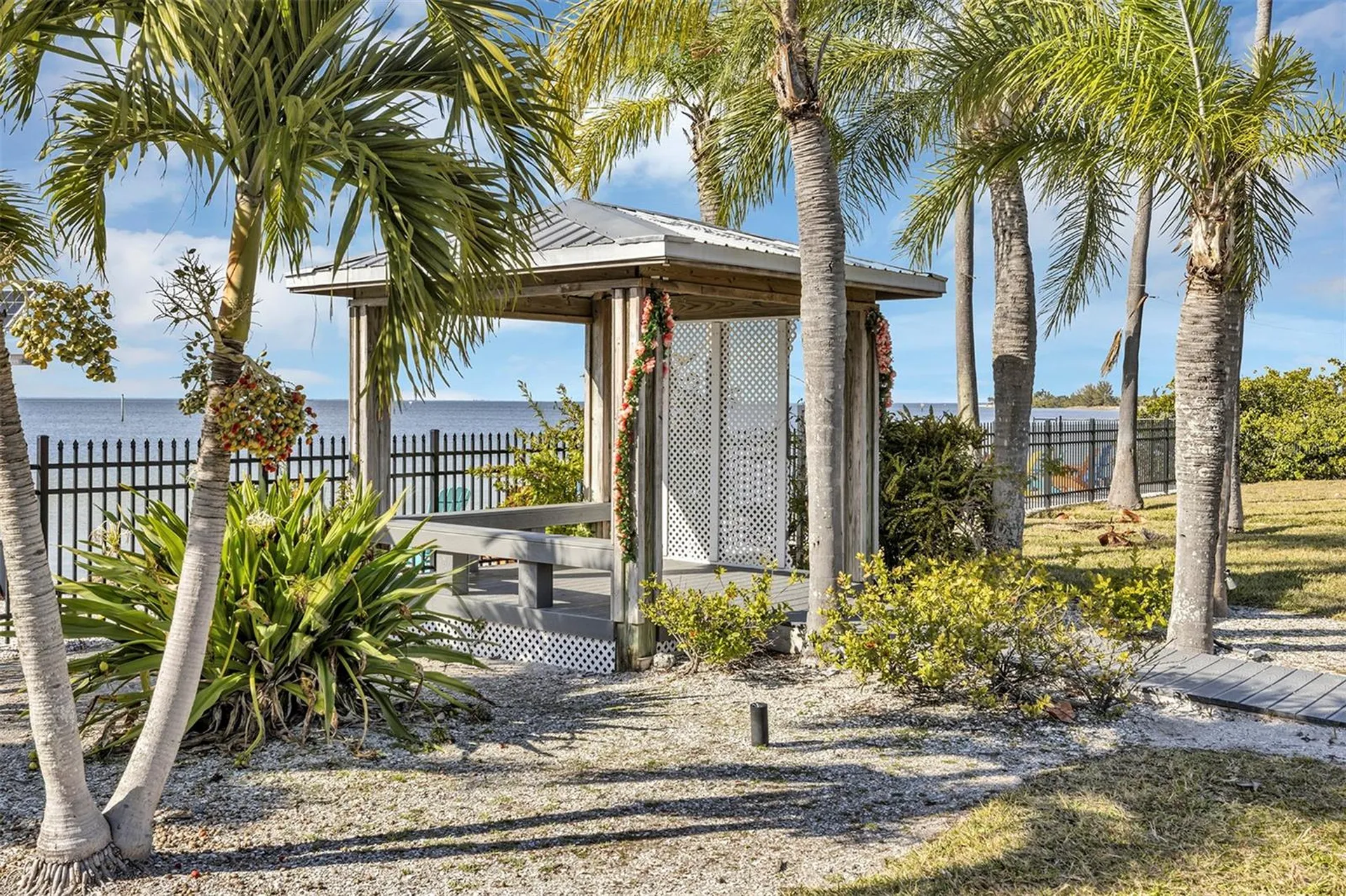 1115 Seagrape Drive Ruskin FL 33570