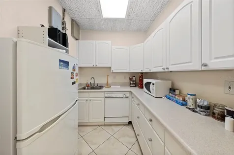 611 Druid Road E Clearwater FL 33756