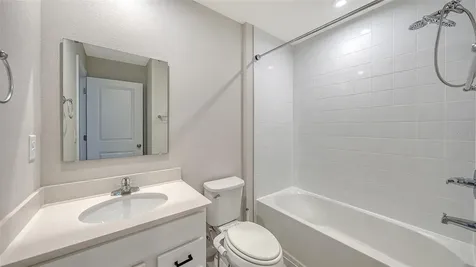14244 Crimson Avenue Bradenton FL 34211