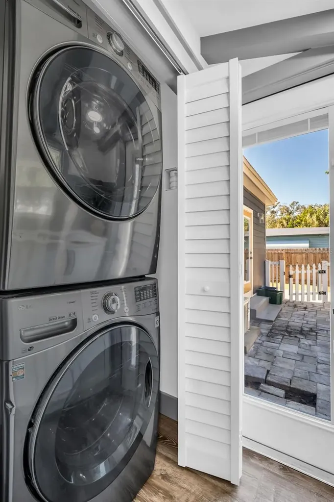 4933 Newton Avenue S Gulfport FL 33707