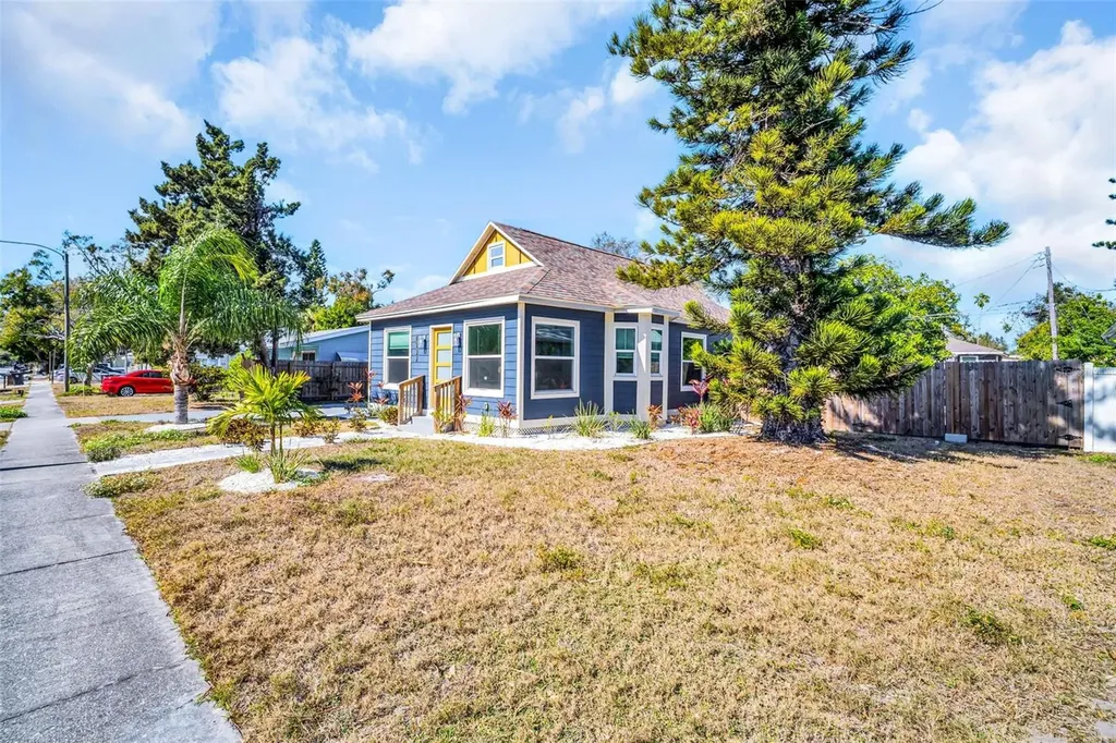4933 Newton Avenue S Gulfport FL 33707