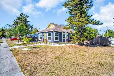 4933 Newton Avenue S Gulfport FL 33707