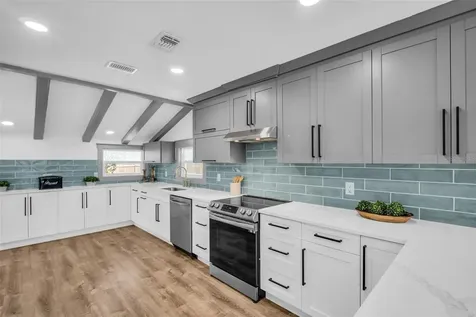 4933 Newton Avenue S Gulfport FL 33707