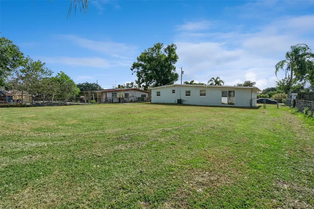 201 W Pierce Avenue Orlando FL 32809