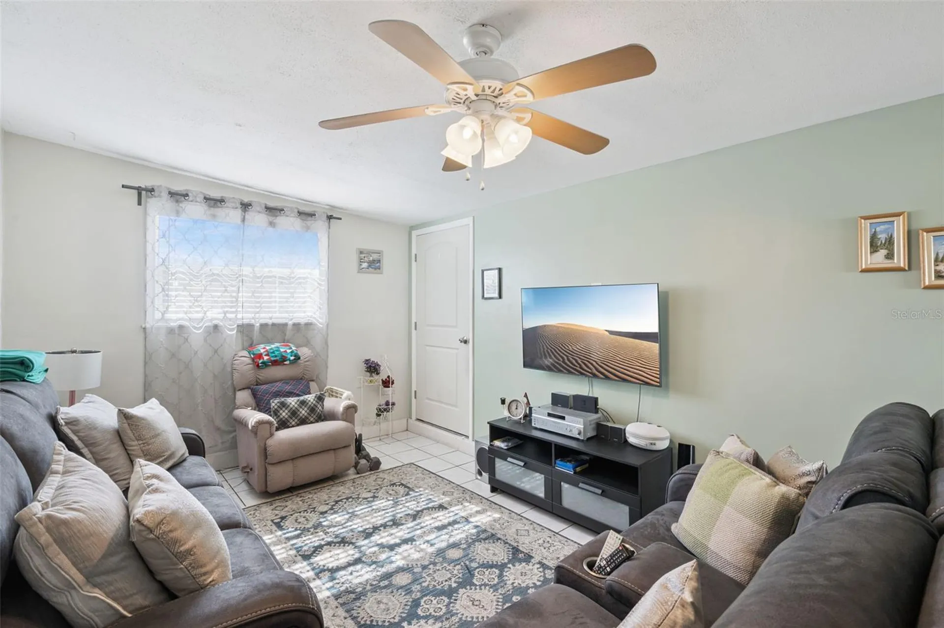 201 W Pierce Avenue Orlando FL 32809