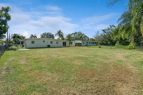 201 W Pierce Avenue Orlando FL 32809