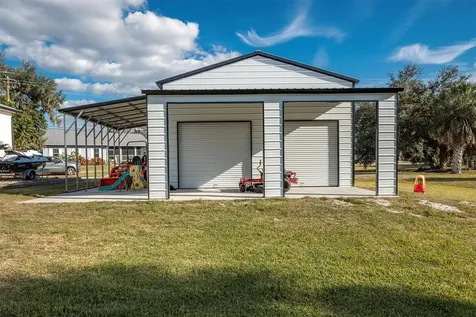 1605 Center Road Terra Ceia FL 34250