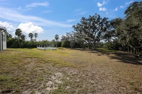1605 Center Road Terra Ceia FL 34250