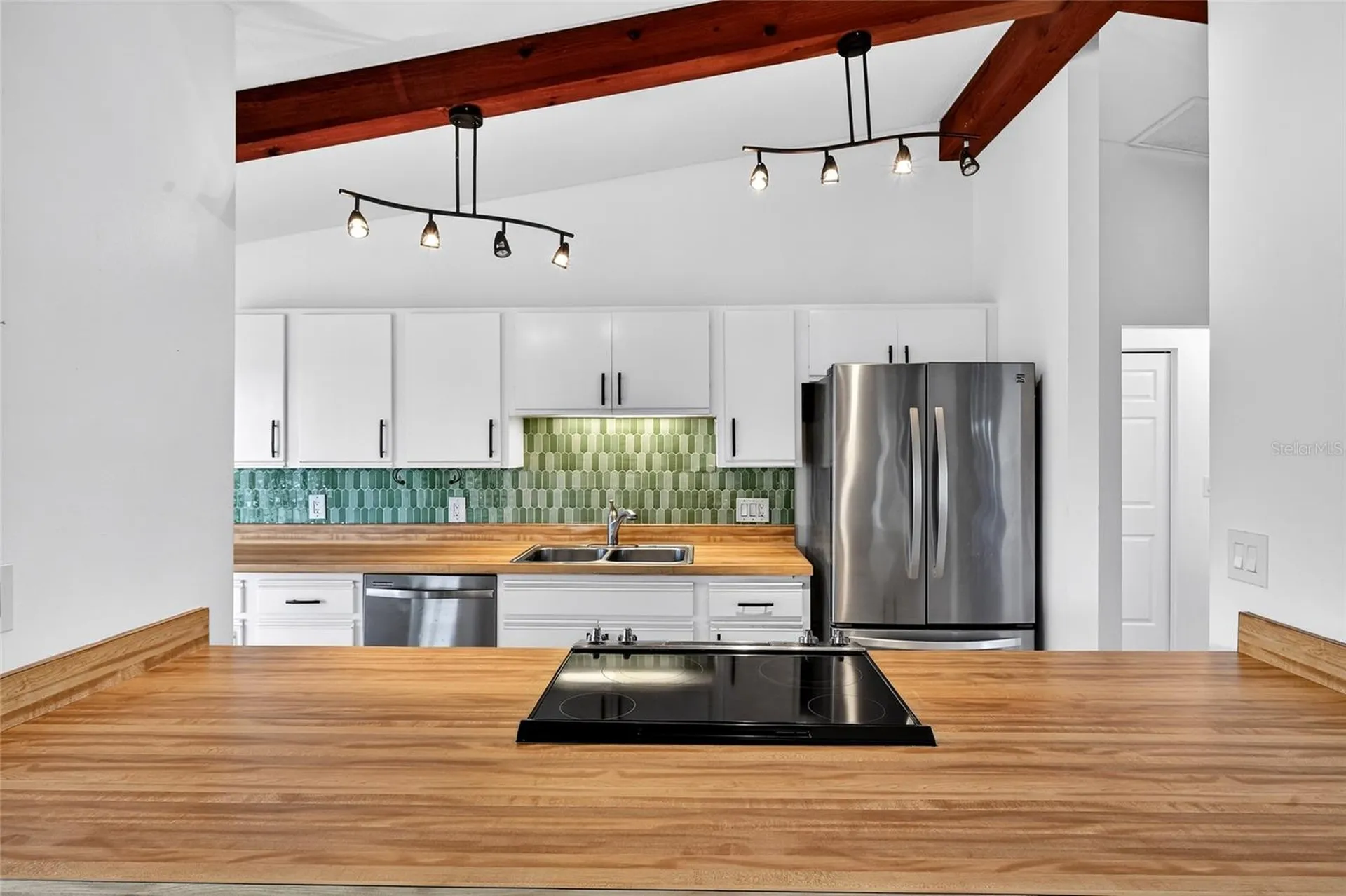 5424 America Drive Sarasota FL 34231