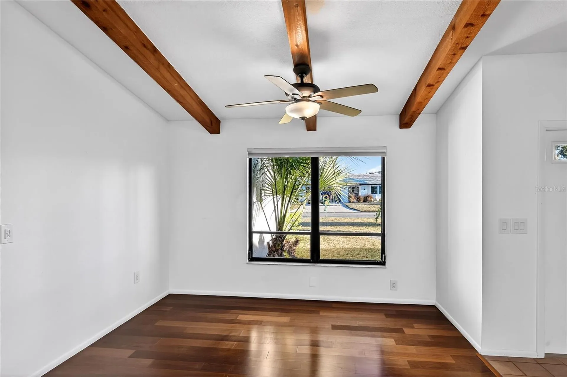 5424 America Drive Sarasota FL 34231