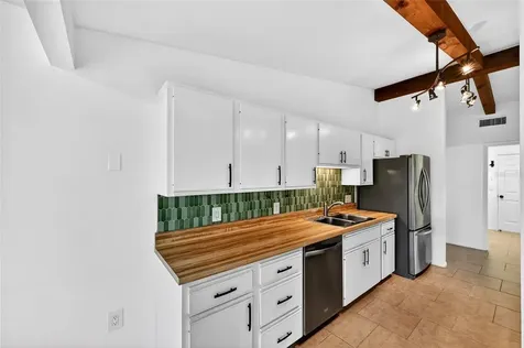 5424 America Drive Sarasota FL 34231
