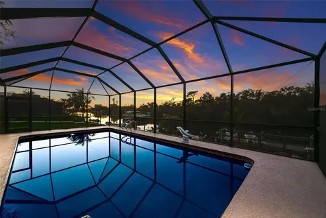 5424 America Drive Sarasota FL 34231