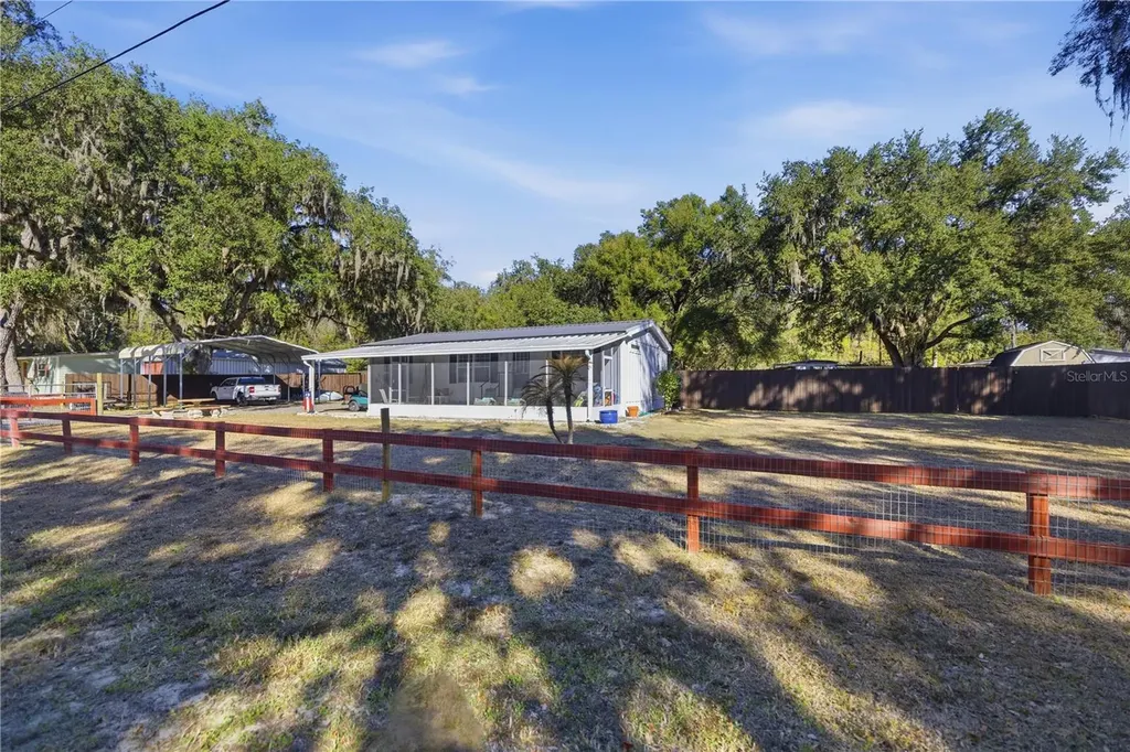 23065 SW 119th Place Dunnellon FL 34431