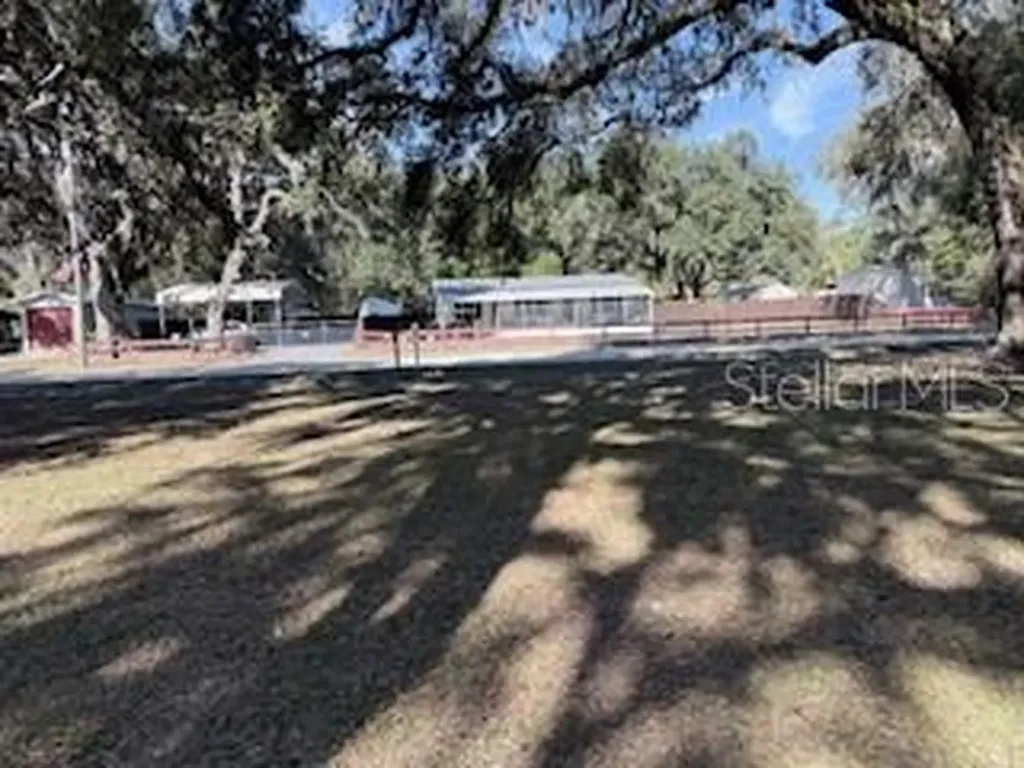 23065 SW 119th Place Dunnellon FL 34431