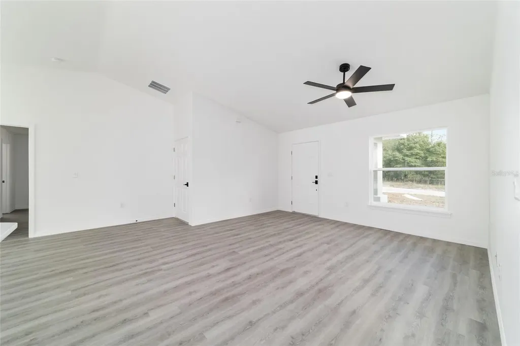 1922 SW Little Cliffs Drive Dunnellon FL 34431