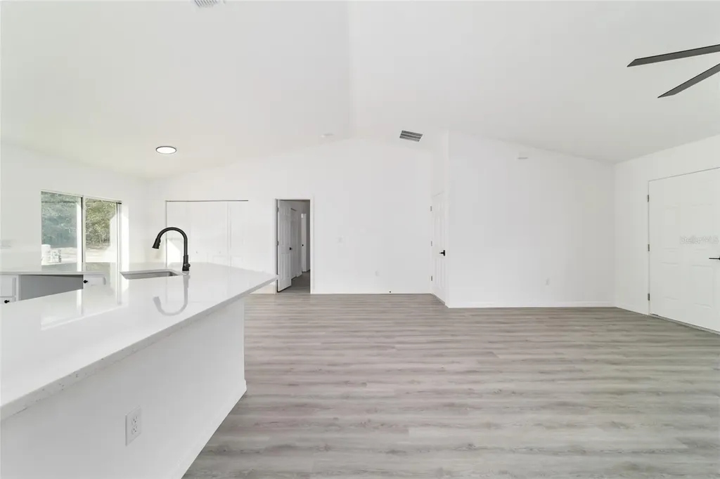 1922 SW Little Cliffs Drive Dunnellon FL 34431