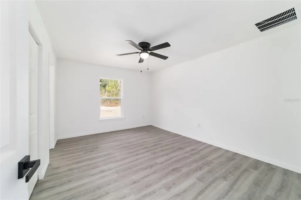 1922 SW Little Cliffs Drive Dunnellon FL 34431