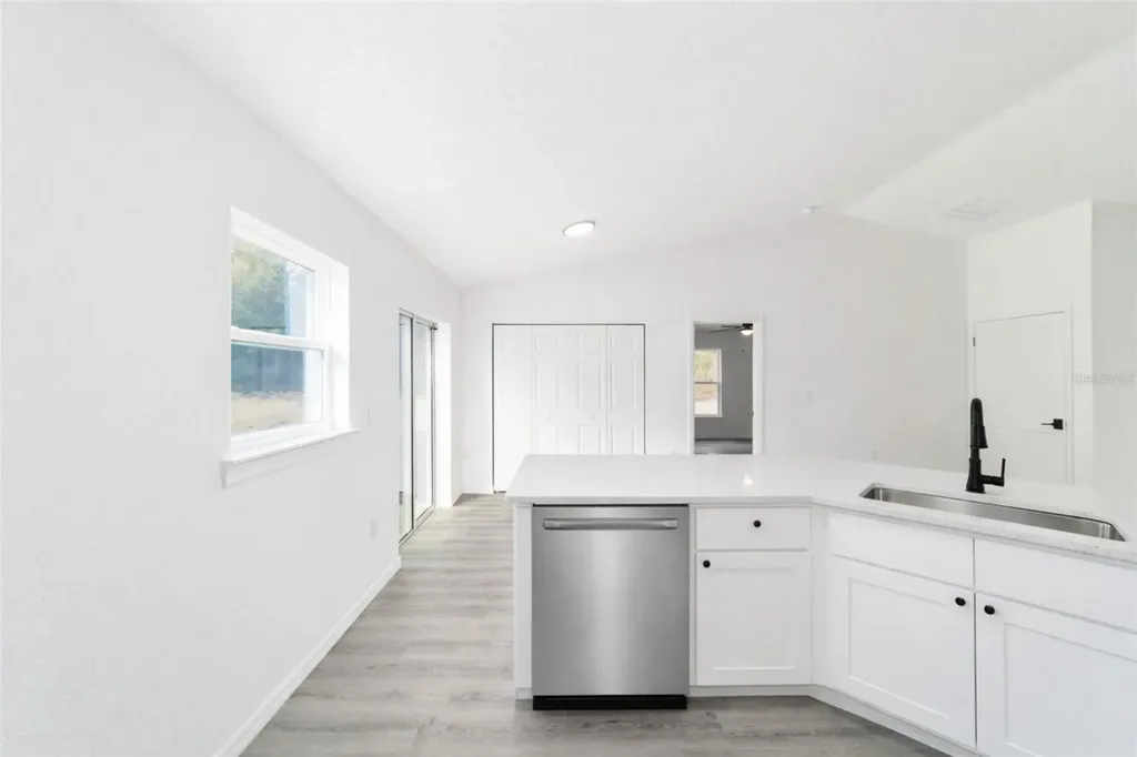 1922 SW Little Cliffs Drive Dunnellon FL 34431