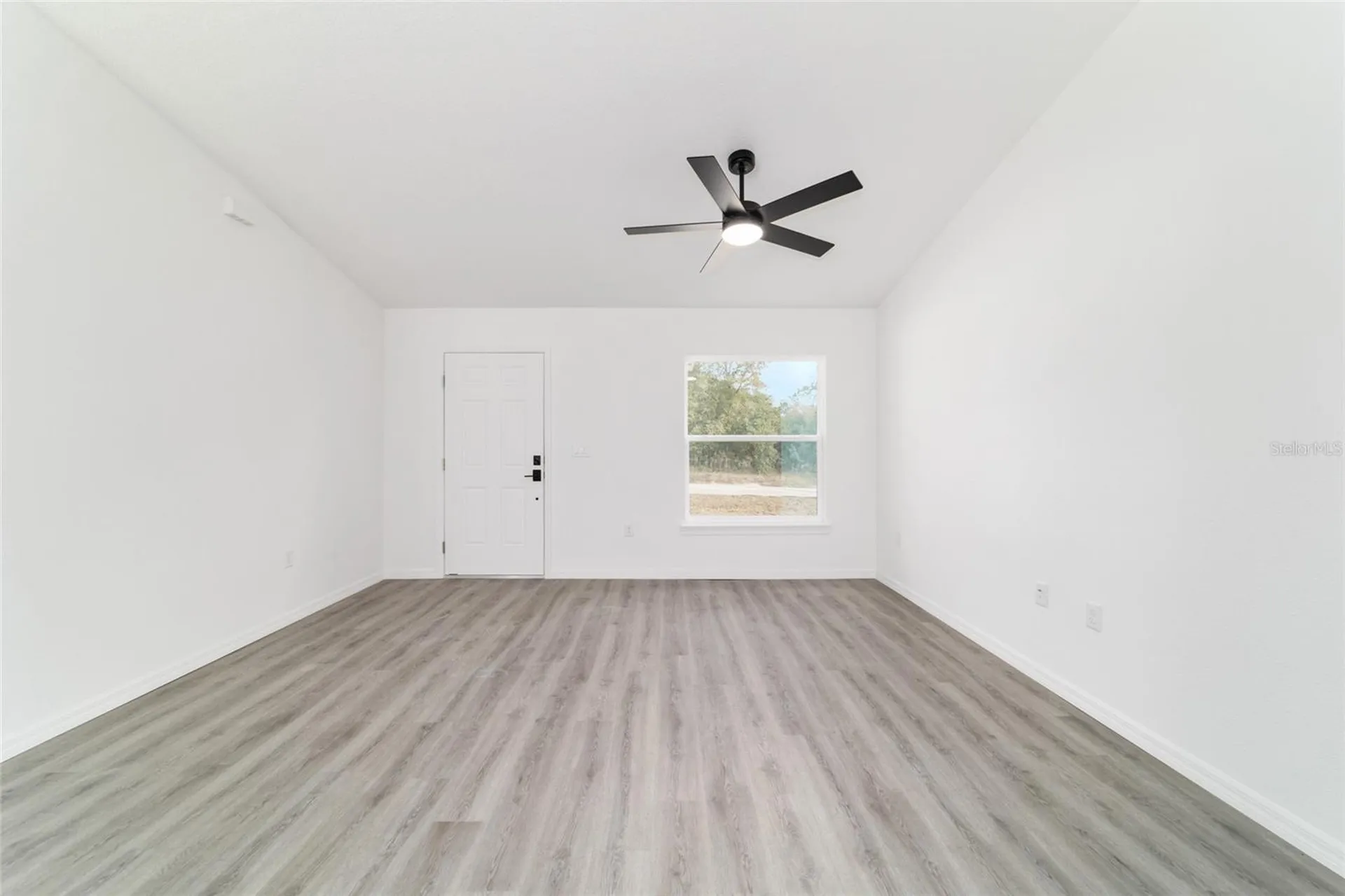 1922 SW Little Cliffs Drive Dunnellon FL 34431